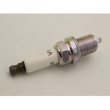 101 905 611 G Spark plug for automotive engine parts/101905611G