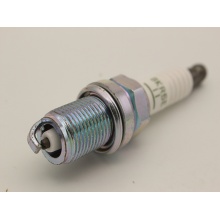 NGK BKR5E-11 Spark plug for automotive engine parts/6953